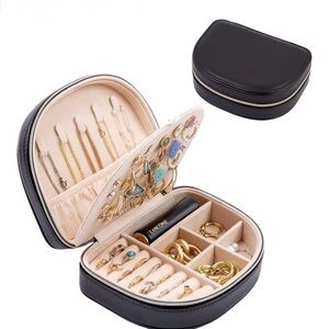 Travel Jewelry Organizer Case Black Zip Compact Storage Box NWOT